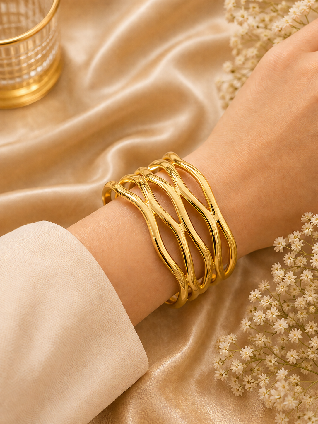 Golden Flow – Stainless Steel Golden Finish Abstract Cuff Bracelet